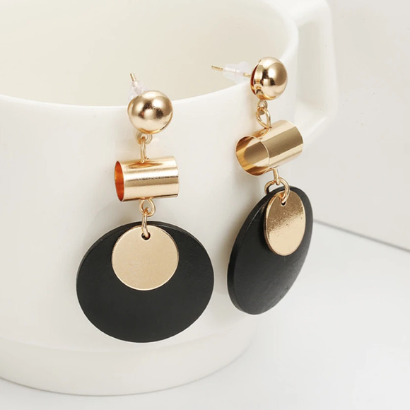 Danica Gold Geometric Black Disk Drop Earrings - Picture 2 of 3